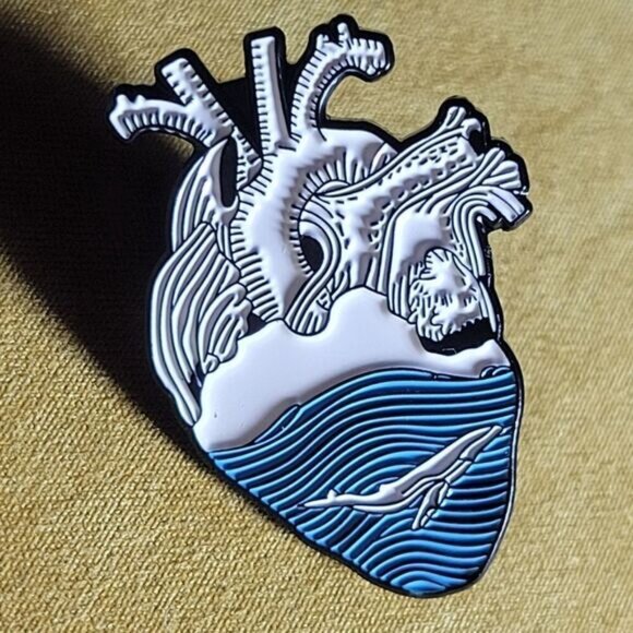 Humpback Whale In The Ocean of My Heart Enamel Pin - Picture 4 of 6